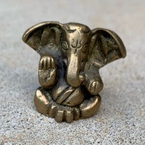 Small Brass Hindu Meditating Elephant 1.25” Statue Figurine